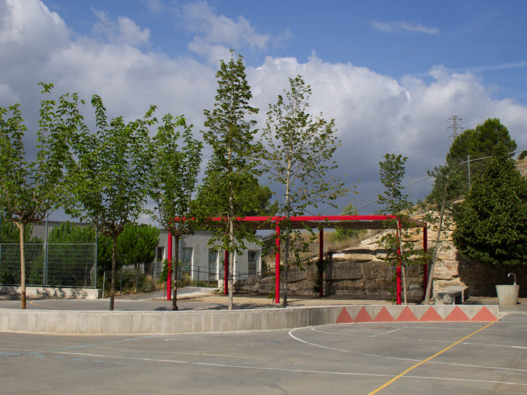 refugi-climatic-escola-dolors-marti-3