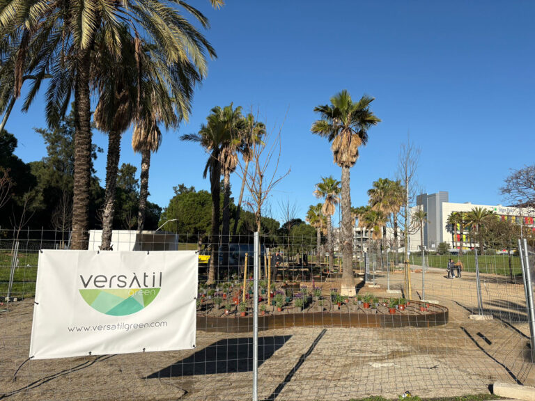 can-robert-sitges-versatil-green